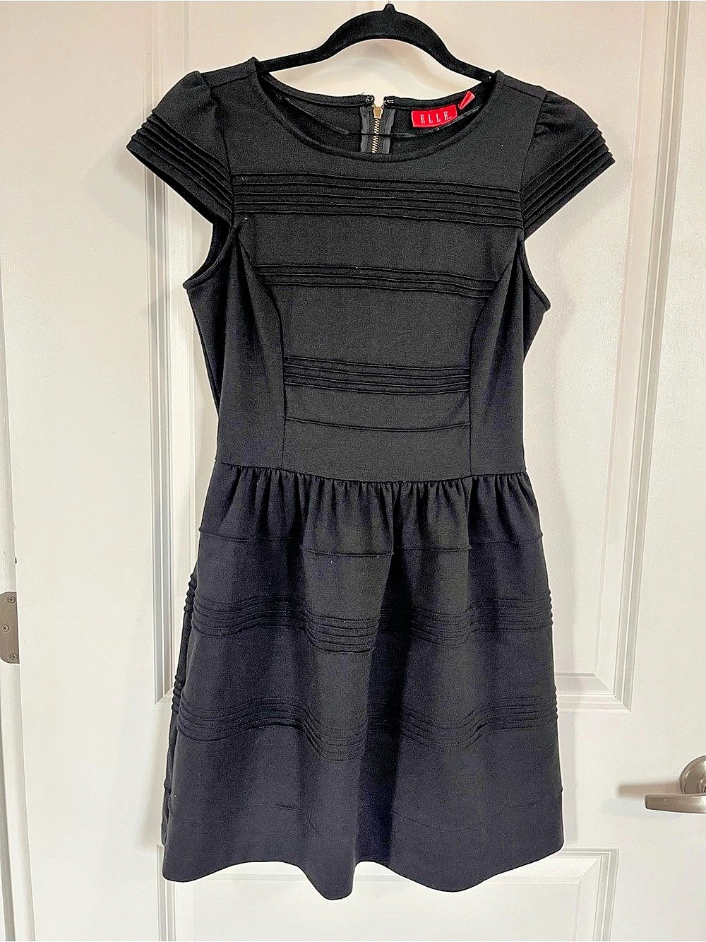 ELLE Black Mini Dress Like New Size 4